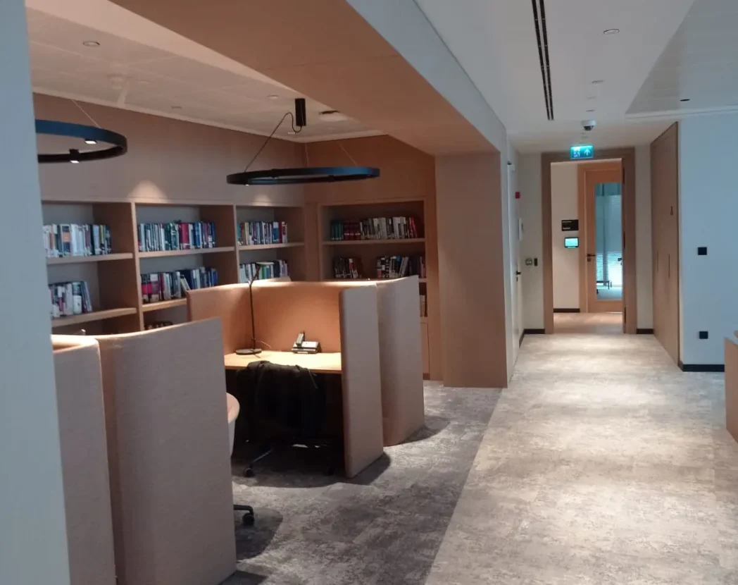 CLIFFORD CHANCE AVUKATLIK OFISI - 1