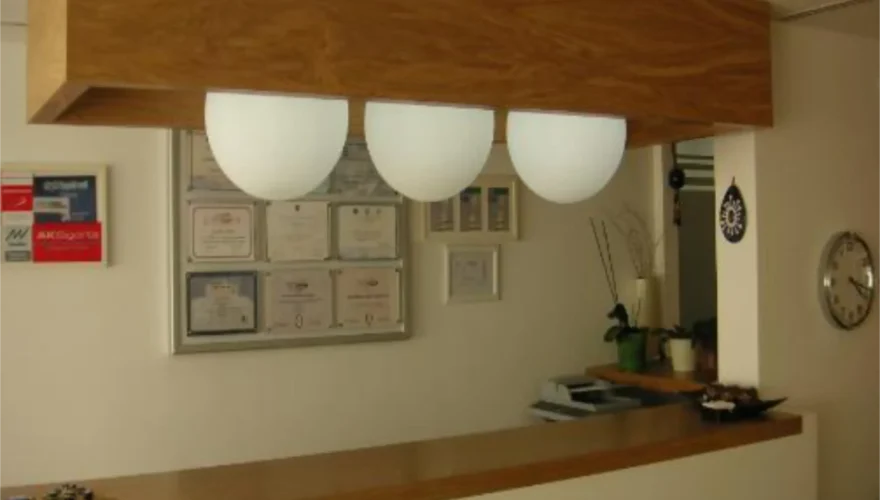 Dr. Zehra Serdar Dermatoloji Klinigi 2 - 2010_cp